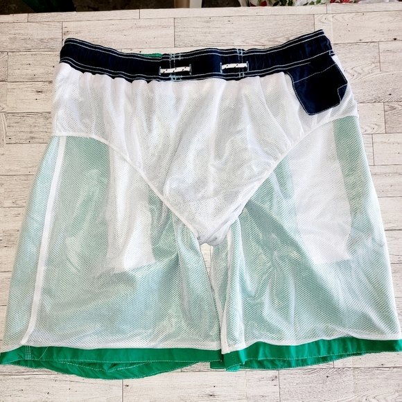 ST. JOHN'S BAY MEN 2XL SWIM TRUNKS SUMMER SHORTS CASUAL SUMMER BEACH SHORT - Picture 8 of 11